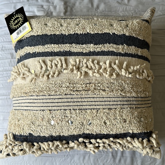 NWT Boho Accent Throw Pillow - Picture 6 of 6